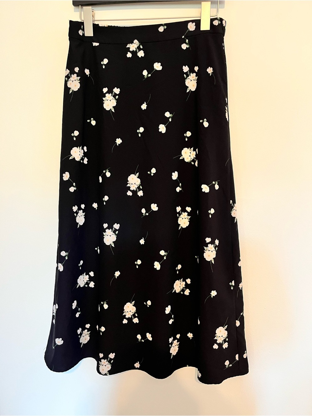 Women's Black Floral A-Line midi skirt